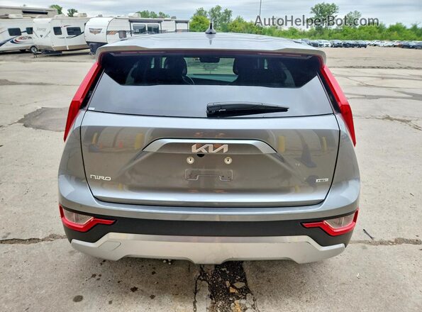 KNDCP3LE4T5318129 2026 KIA NIRO Gray Հետևի տեսք