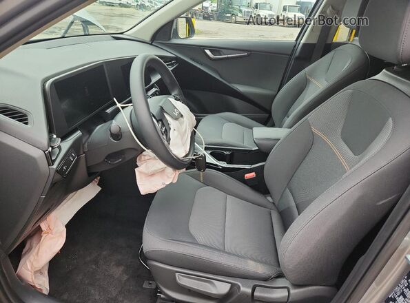 KNDCP3LE4T5318129 2026 KIA NIRO Gray 