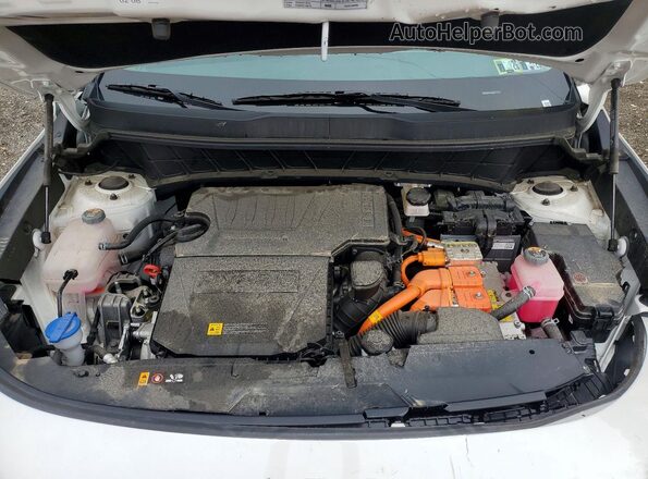 KNDCP3LE4T5325081 2026 KIA NIRO White Սալոնի հետևի տեսք