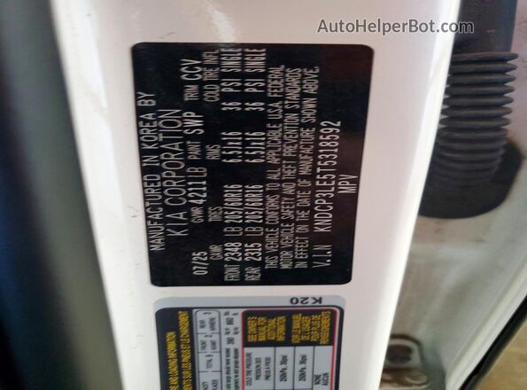KNDCP3LE5T5318592 2026 KIA NIRO White Vista de la etiqueta del VIN