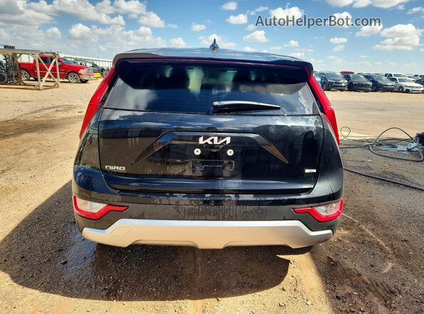 KNDCP3LE5T5332430 2026 KIA NIRO Black უკანა ხედი
