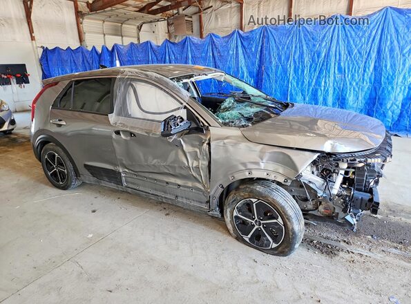 KNDCP3LE9T5324136 2026 KIA NIRO Gray Przód prawy