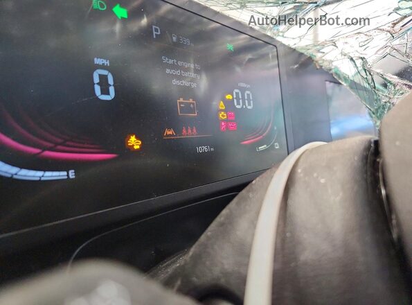 KNDCP3LE9T5324136 2026 KIA NIRO Gray Widok zestawu wskaźników