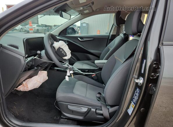 KNDCP3LE9T5362529 2026 KIA NIRO Gray 