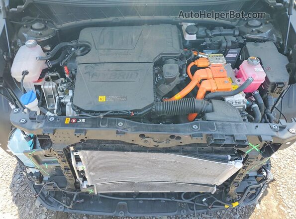KNDCP3LEXT5332584 2026 KIA NIRO Gray Սալոնի հետևի տեսք