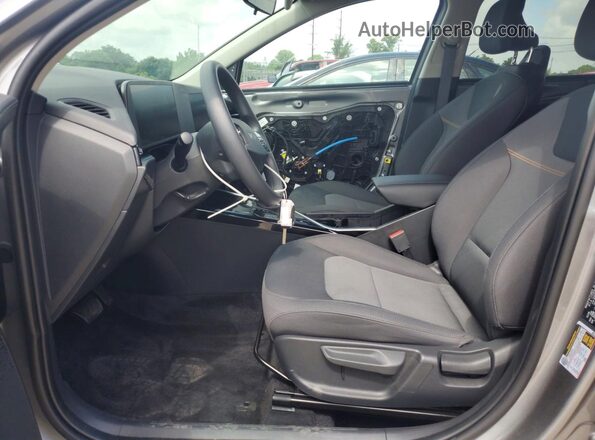 KNDCP3LEXT5340099 2026 KIA NIRO Gray Vista interior delantera