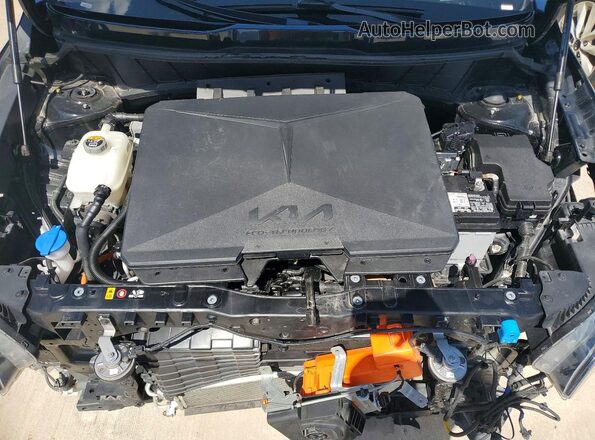 KNDCR3L11R5097735 2024 KIA NIRO Black უკანა სალონის ხედი