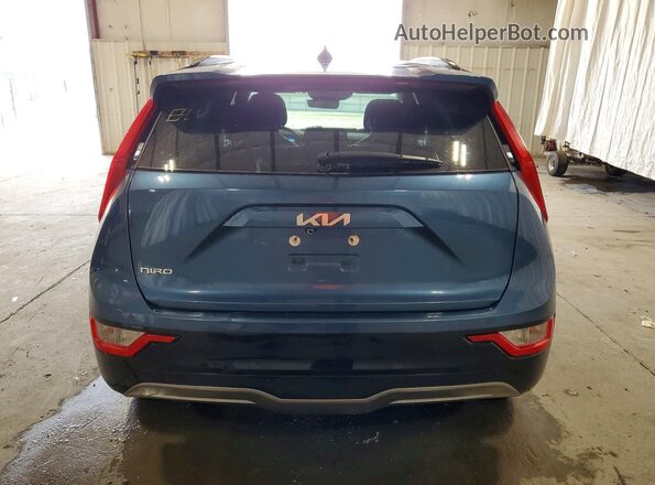 KNDCR3L14P5046002 2023 KIA NIRO Blue Rear view