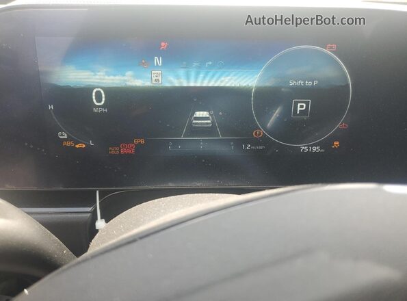 KNDCR3L15P5036188 2023 KIA NIRO Green 