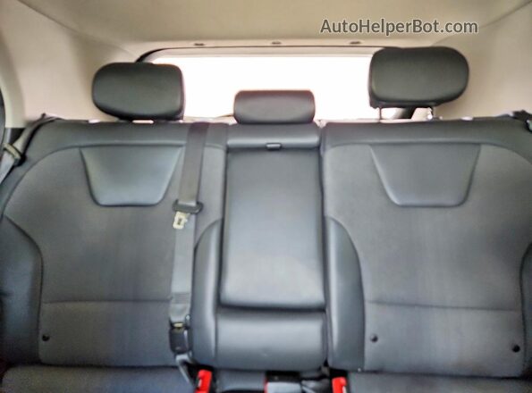 KNDCR3L15P5045196 2023 KIA NIRO Green უკანა სავარძლების ხედი
