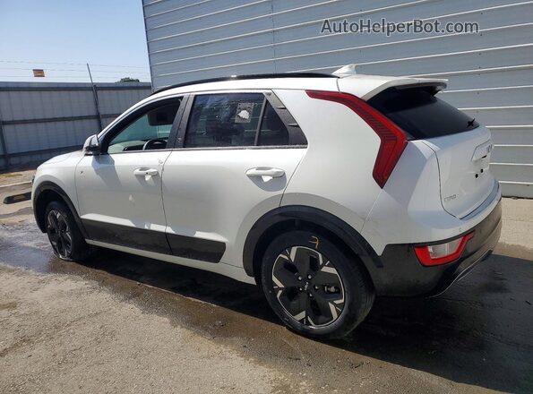 KNDCR3L15R5111605 2024 KIA NIRO White Հետևի ձախ