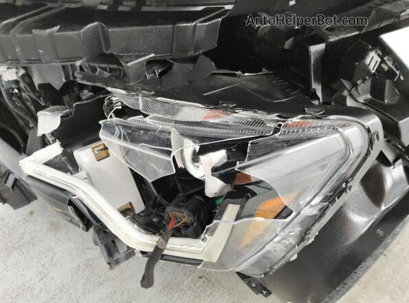 KNDCR3L16P5028682 2023 KIA NIRO Серебряный 