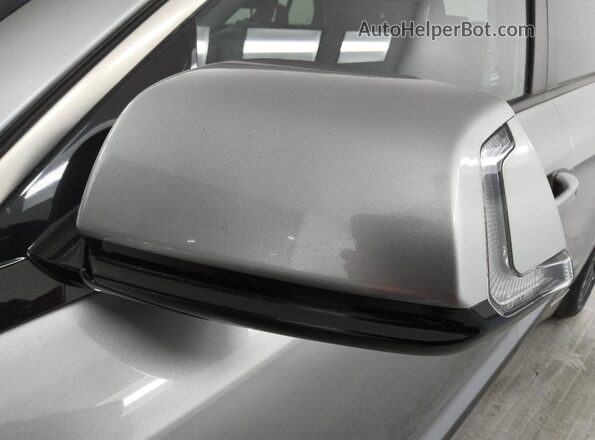 KNDCR3L16P5028682 2023 KIA NIRO Серебряный 