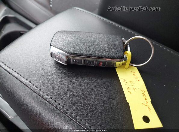 KNDCR3L16P5050990 2023 KIA NIRO EV Orange Dashboard view