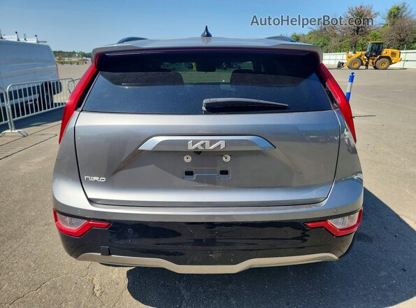 KNDCR3L16R5113475 2024 KIA NIRO Серебряный Вид сзади
