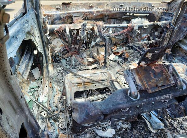 KNDCR3L17P5036211 2023 KIA NIRO Burn Widok deski rozdzielczej