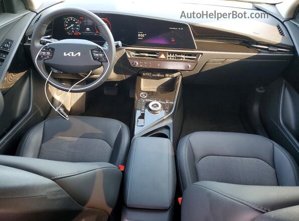 KNDCR3L17S5145342 2025 KIA NIRO Teal Առջևի վահանակի տեսք
