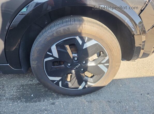 KNDCR3L19R5115883 2024 KIA NIRO Gray 