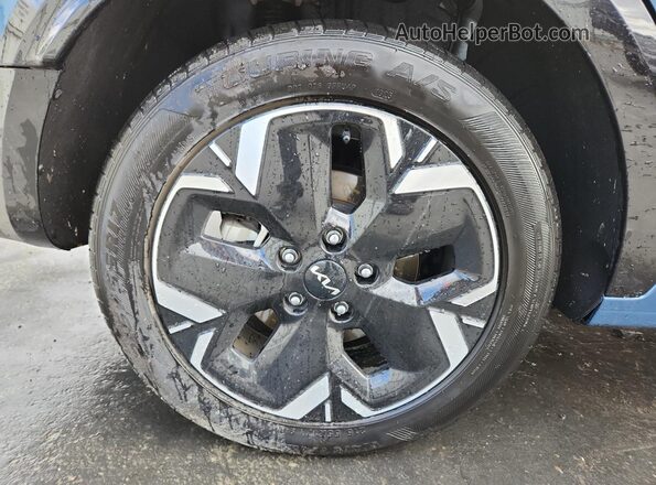 KNDCR3L19R5115933 2024 KIA NIRO Blue 