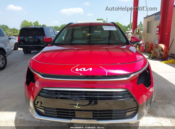 KNDCR3LE0R5131652 2024 KIA NIRO Red Vista interior trasera