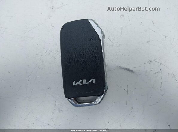 KNDCR3LE4R5171488 2024 KIA NIRO Белый Вид панели приборов