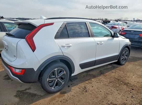 KNDCR3LE4S5262833 2025 KIA NIRO White Tył prawy