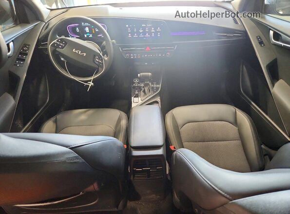 KNDCR3LE7S5269047 2025 KIA NIRO Gray Вид панелі приладів
