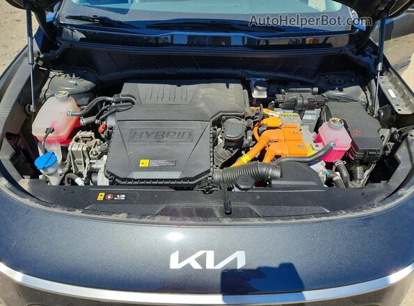 KNDCR3LE8P5042215 2023 KIA NIRO Black Rear interior view