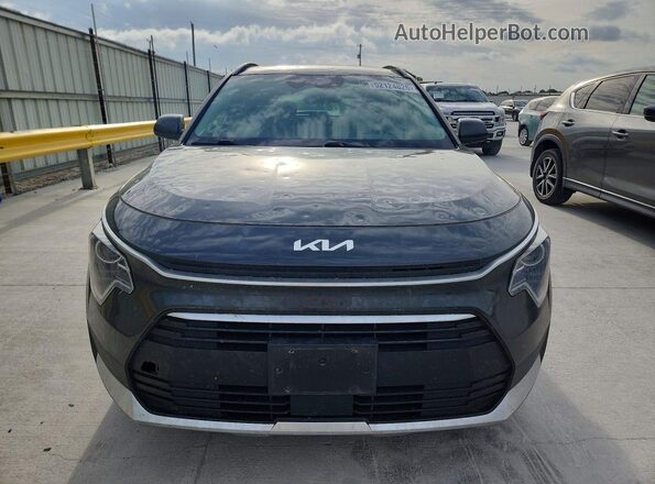 KNDCR3LE8R5148540 2024 KIA NIRO Серый Вид спереди