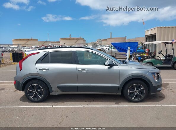 KNDCR3LE9P5059864 2023 KIA NIRO Gray Rear interior view