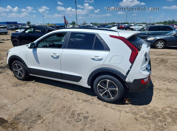 KNDCR3LE9P5109906 2023 KIA NIRO Белый Задняя левая четверть