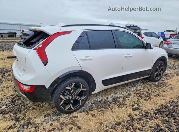 KNDCR3LE9P5110991 2023 KIA NIRO White Հետևի աջ