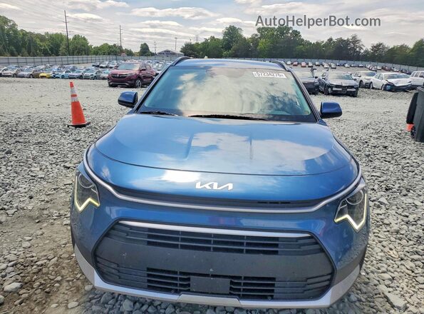 KNDCS3LF0R5144074 2024 KIA NIRO Blue Widok z przodu