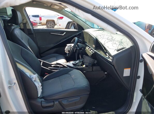 KNDCS3LF6R5125240 2024 KIA NIRO PLUG-IN HYBRID White წინა სალონის ხედი
