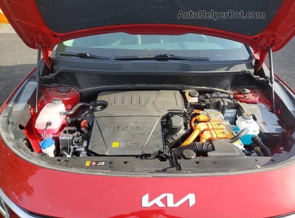 KNDCS3LF6R5171926 2024 KIA NIRO Red Rear interior view