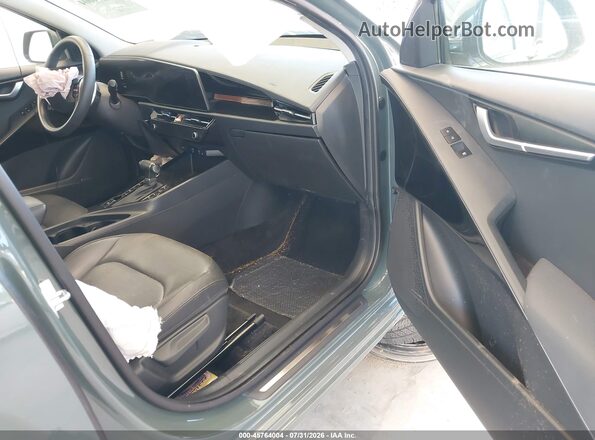 KNDCT3LE1P5034071 2023 KIA NIRO Зеленый Вид салона спереди