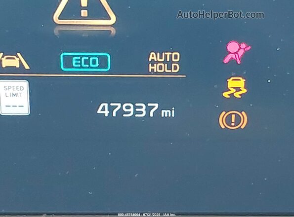 KNDCT3LE1P5034071 2023 KIA NIRO Зеленый 