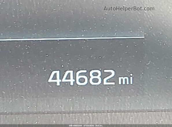 KNDCT3LE3P5095731 2023 KIA NIRO Green 