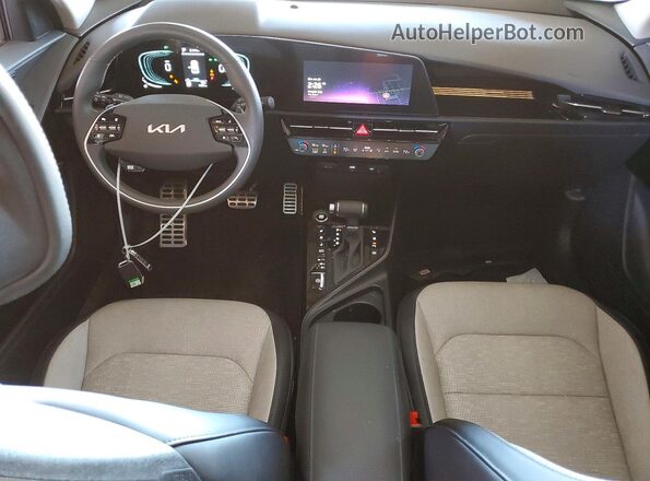 KNDCT3LE3S5217500 2025 KIA NIRO Blue Առջևի վահանակի տեսք