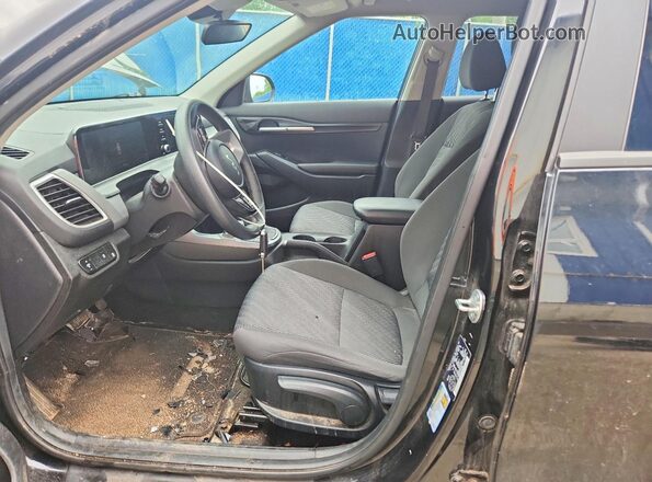 KNDEP2AA1R7557573 2024 KIA SELTOS Black Вид салону спереду