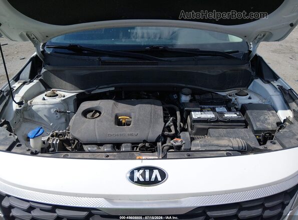 KNDEPCAA0M7140086 2021 KIA SELTOS White Vista trasera