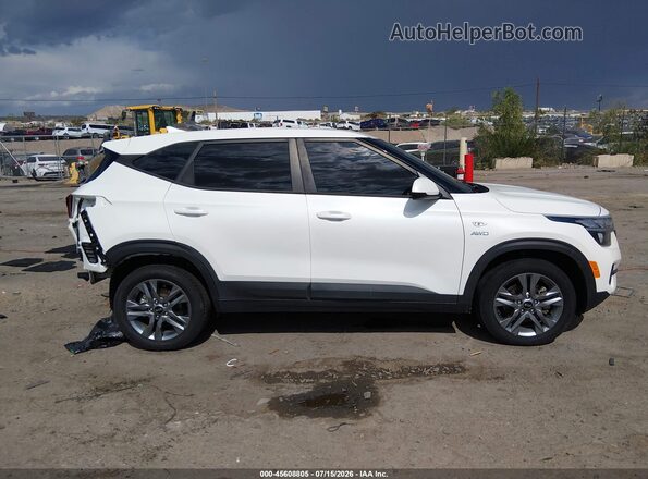 KNDEPCAA0M7140086 2021 KIA SELTOS White Vista interior de 360 grados