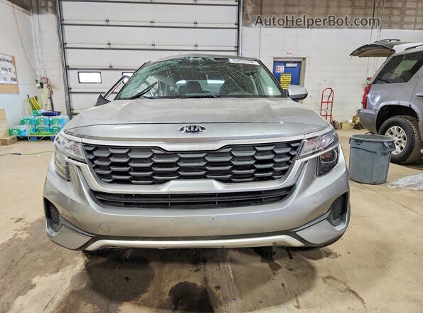 KNDEPCAA0M7221007 2021 KIA SELTOS Silver Вид спереду