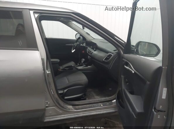 KNDEPCAA0R7637128 2024 KIA SELTOS Silver წინა სალონის ხედი