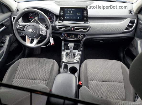 KNDEPCAA1M7171380 2021 KIA SELTOS Синий Вид панели приборов