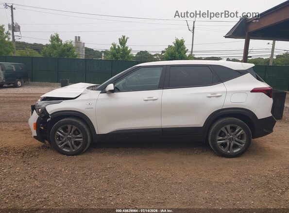 KNDEPCAA1P7461199 2023 KIA SELTOS Белый Панорамный вид салона 360°