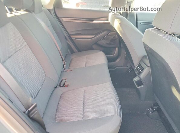KNDEPCAA2R7503219 2024 KIA SELTOS Silver Սալոնի հետևի տեսք