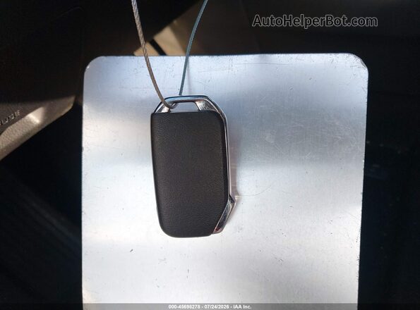 KNDEPCAA3R7633493 2024 KIA SELTOS White Vista del salpicadero