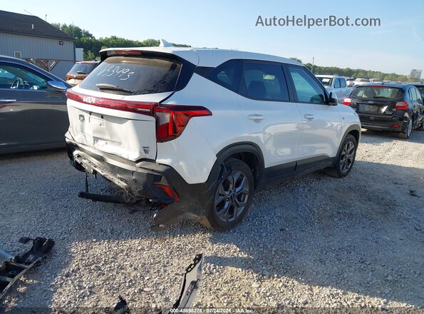 KNDEPCAA3R7633493 2024 KIA SELTOS White Trasero derecho