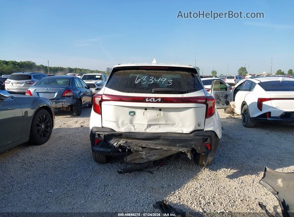 KNDEPCAA3R7633493 2024 KIA SELTOS White 